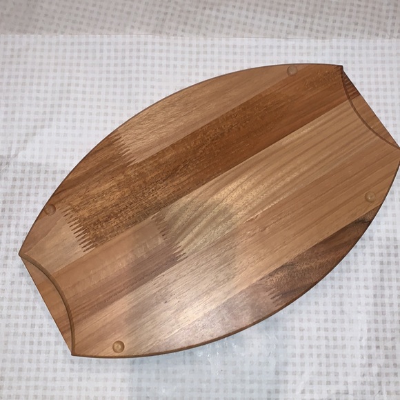 Solid Wood Cheese Board by URBANI - Picture 3 of 5